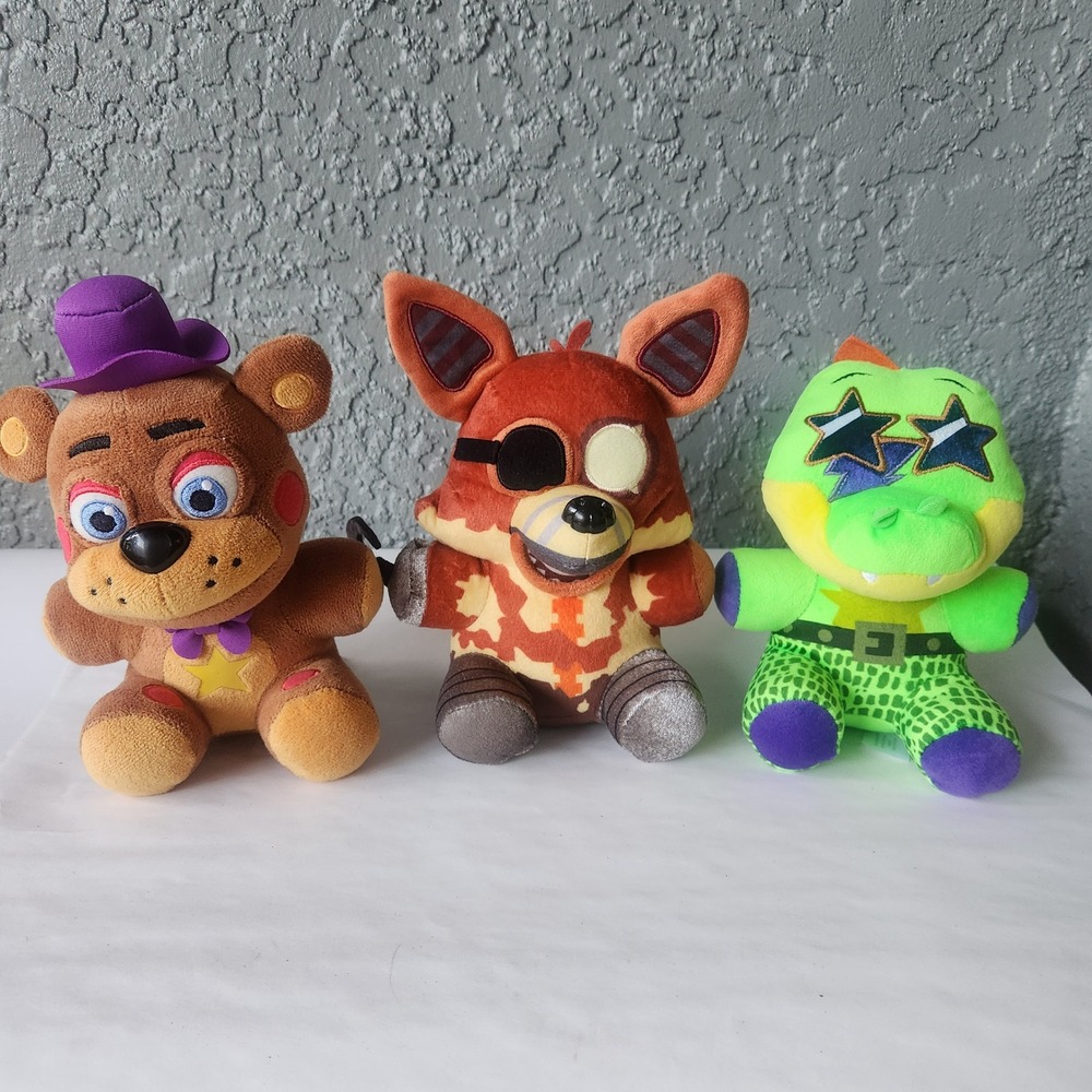 Funko Five Nights at Freddys Plush Lot Rockstar Freddy Grim Foxy Monty Gator